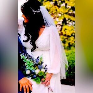 Beautiful Ivory Wedding Veil!